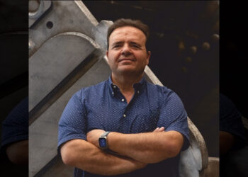 Rafael Chavarri: Redefining Leadership by Turning Challenges into Triumphs