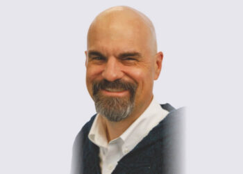 Michael Downs: Aligning Technology with Business Objectives by Designing Comprehensive Solutions 